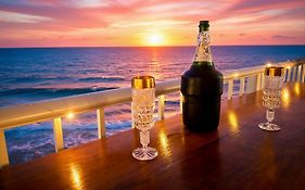 Absolute Beachfront Ocean Balcony Heated Pool